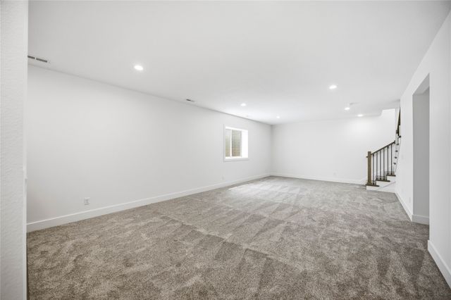 130 NW Crabtree Lane, Waukee, IA 50263