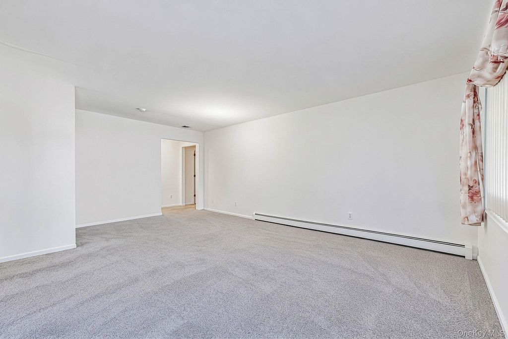 211 Mount Sinai Coram Road, Coram, NY 11727 — photo 5