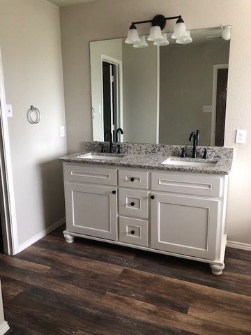 625 Chalk KNoll Road, Fort Worth, TX 76108
