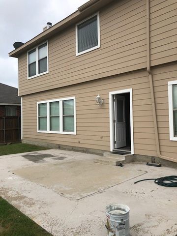 625 Chalk KNoll Road, Fort Worth, TX 76108