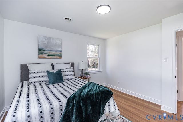 6013 Stanbrook Dr, North Chesterfield, VA 23234