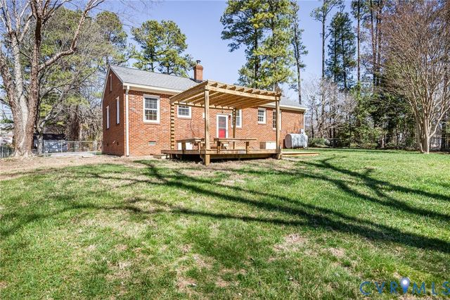 6013 Stanbrook Dr, North Chesterfield, VA 23234