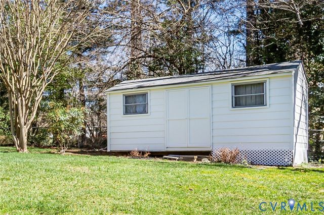 6013 Stanbrook Dr, North Chesterfield, VA 23234