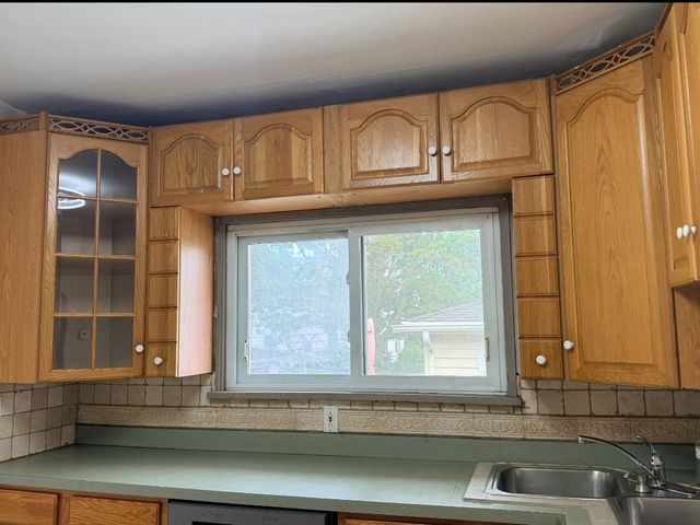 618 E 12th Street, Lockport, IL 60441