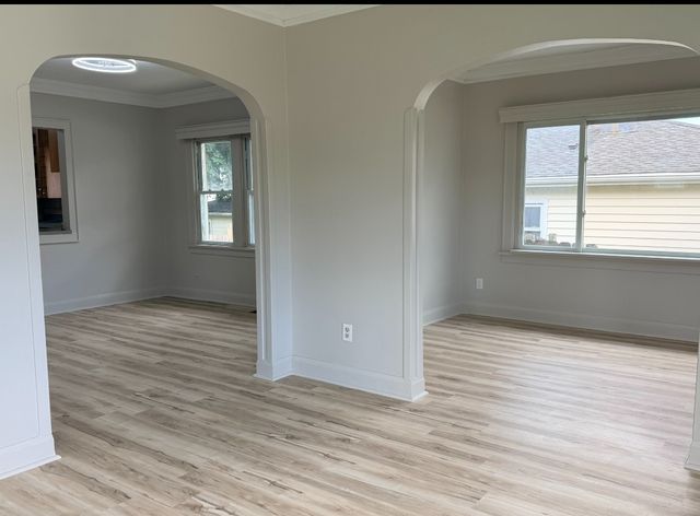 618 E 12th Street, Lockport, IL 60441