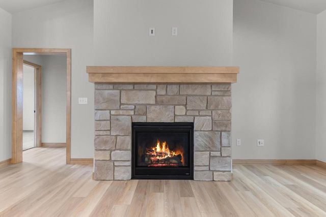 W173 MEADOW RIDGE TRAIL, Kaukauna, WI 54130