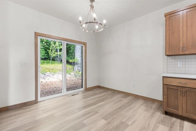 W173 MEADOW RIDGE TRAIL, Kaukauna, WI 54130