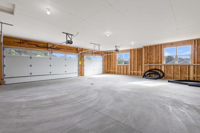 W173 MEADOW RIDGE TRAIL, Kaukauna, WI 54130