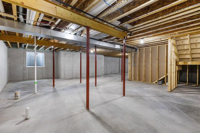 W173 MEADOW RIDGE TRAIL, Kaukauna, WI 54130