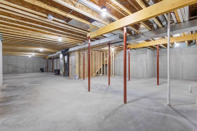 W173 MEADOW RIDGE TRAIL, Kaukauna, WI 54130