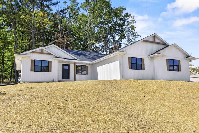 W173 MEADOW RIDGE TRAIL, Kaukauna, WI 54130