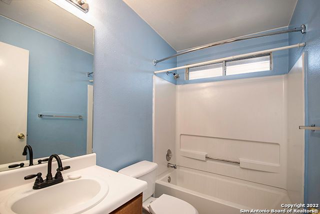 7127 STILL HOLLOW DR, San Antonio, TX 78244