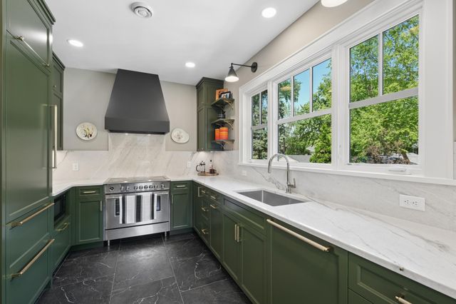 1907 Goodrich Avenue, Saint Paul, MN 55105