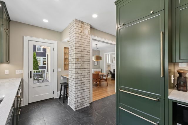1907 Goodrich Avenue, Saint Paul, MN 55105