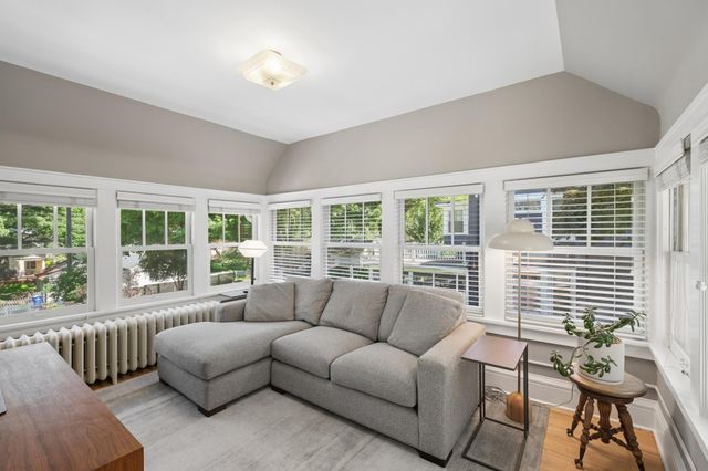 1907 Goodrich Avenue, Saint Paul, MN 55105
