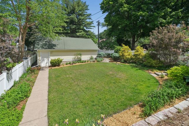 1907 Goodrich Avenue, Saint Paul, MN 55105