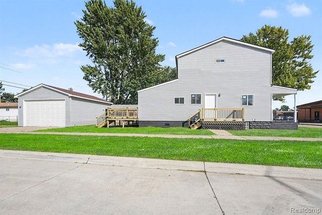 8603 Essex Avenue, Warren, MI 48089