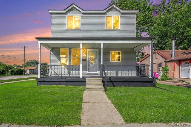 8603 Essex Avenue, Warren, MI 48089