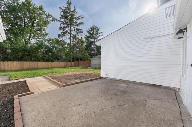 3819 Lynward Road, Columbus, OH 43228