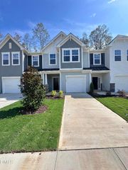 1226 Hammond Drive, Mebane, NC 27302