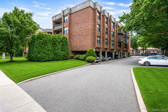 380 Fulton Street G2, Farmingdale, NY 11735
