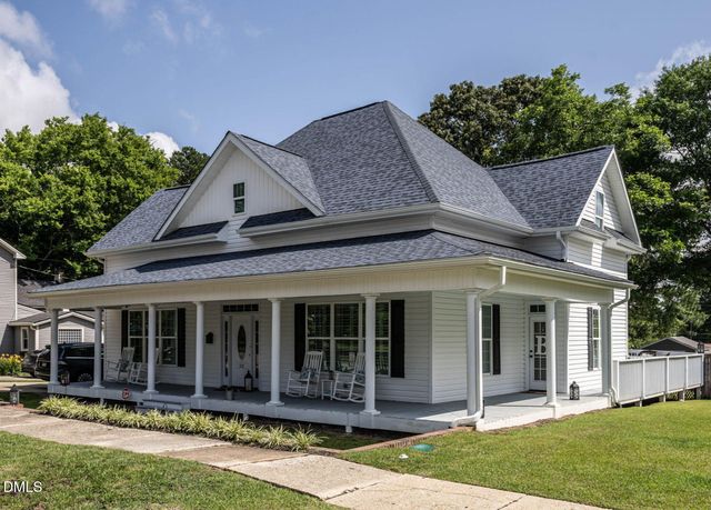 212 W Church Street, Benson, NC 27504