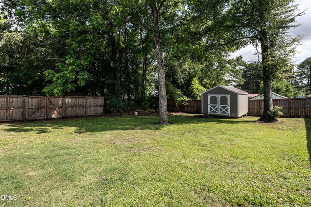 212 W Church Street, Benson, NC 27504