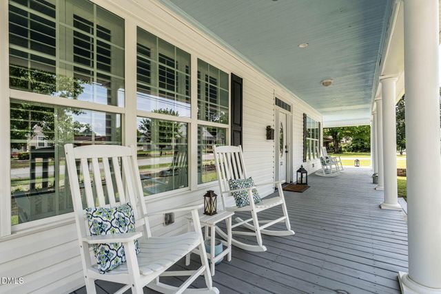 212 W Church Street, Benson, NC 27504