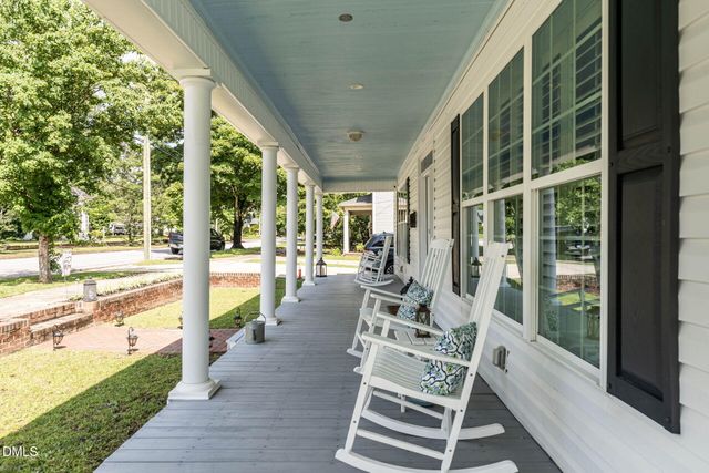 212 W Church Street, Benson, NC 27504