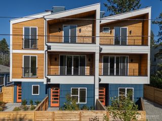 9020 13th Avenue NW #B, Seattle, WA 98117