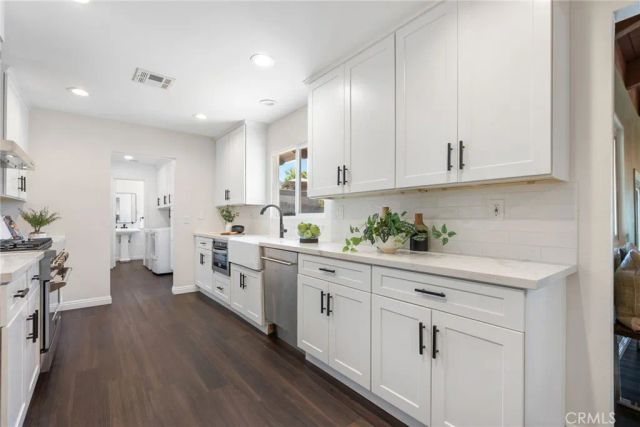 281 S Willdan, Anaheim, CA 92808