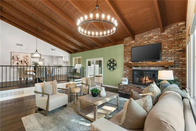 281 S Willdan, Anaheim, CA 92808