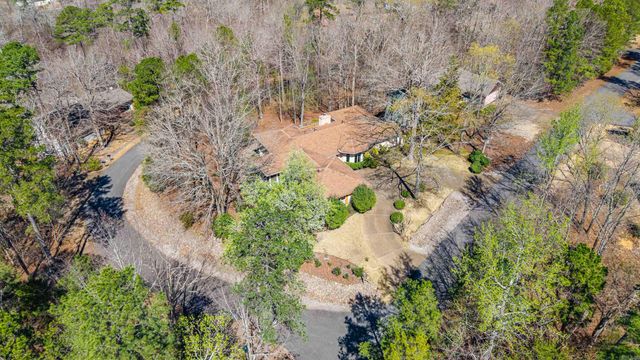 36 Encantado Way, Hot Springs Village, AR 71909
