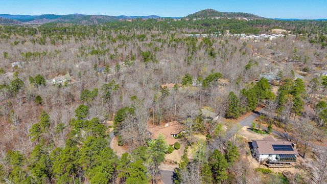 36 Encantado Way, Hot Springs Village, AR 71909