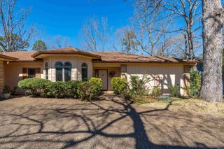 36 Encantado Way, Hot Springs Village, AR 71909