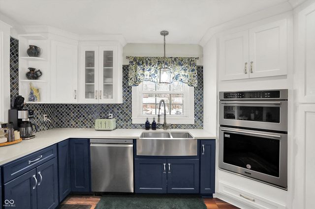 5827 Susan Drive E, Indianapolis, IN 46250