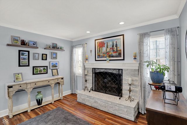 5827 Susan Drive E, Indianapolis, IN 46250