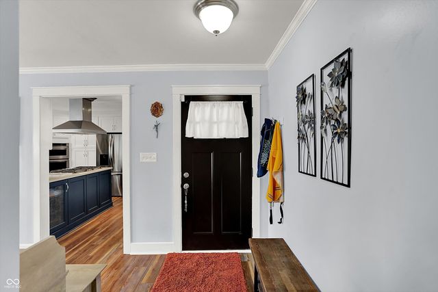 5827 Susan Drive E, Indianapolis, IN 46250