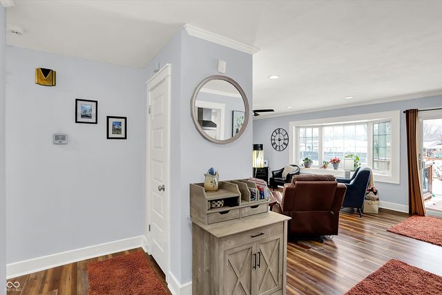 5827 Susan Drive E, Indianapolis, IN 46250