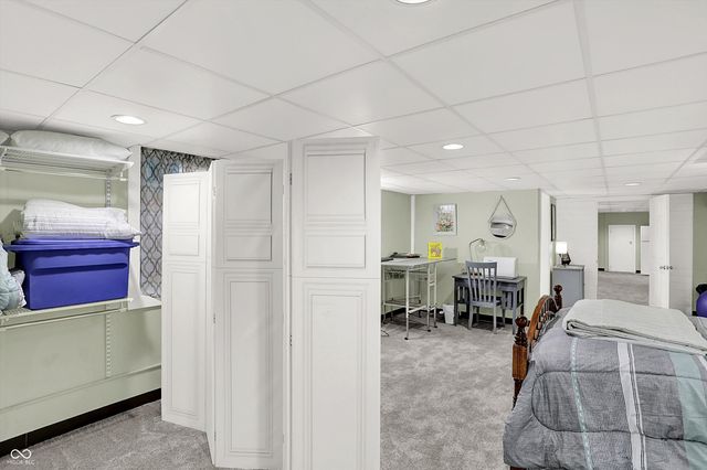 5827 Susan Drive E, Indianapolis, IN 46250