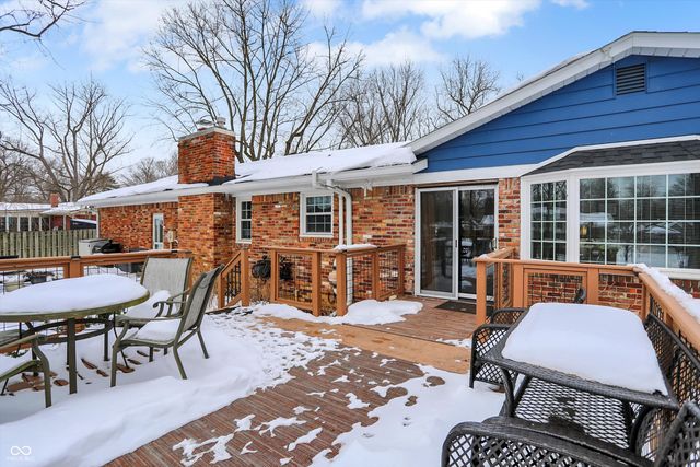 5827 Susan Drive E, Indianapolis, IN 46250