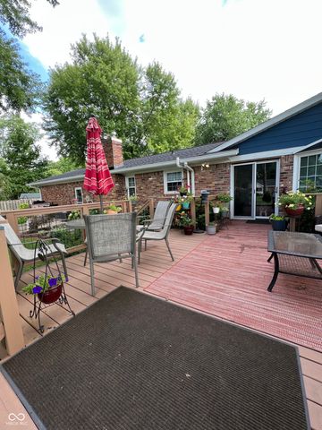 5827 Susan Drive E, Indianapolis, IN 46250