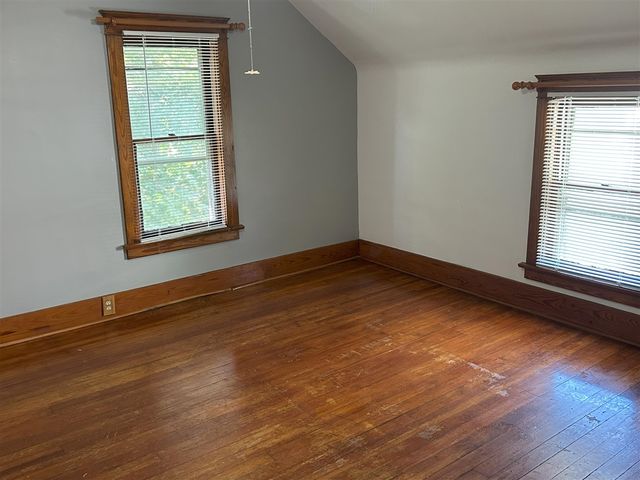 19 Central St Street, Battle Creek, MI 49017