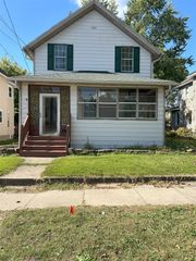 19 Central St Street, Battle Creek, MI 49017