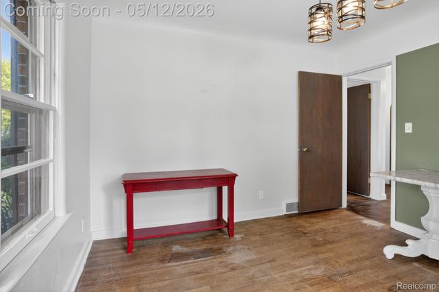 1209 Beatrice Street, Flushing, MI 48433