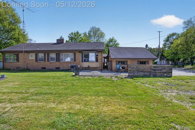 1209 Beatrice Street, Flushing, MI 48433