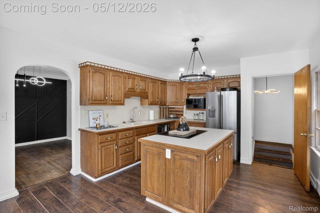 1209 Beatrice Street, Flushing, MI 48433
