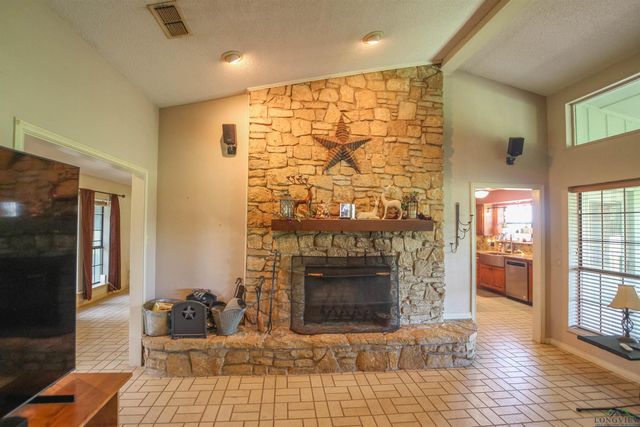 923 CR 2650, Mineola, TX 75773