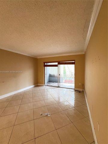 1725 W 60th St F202, Hialeah, FL 33012