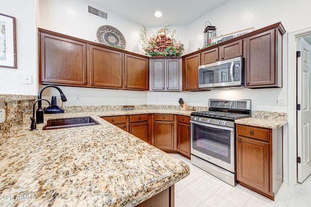 16420 N THOMPSON PEAK Parkway 1013, Scottsdale, AZ 85260